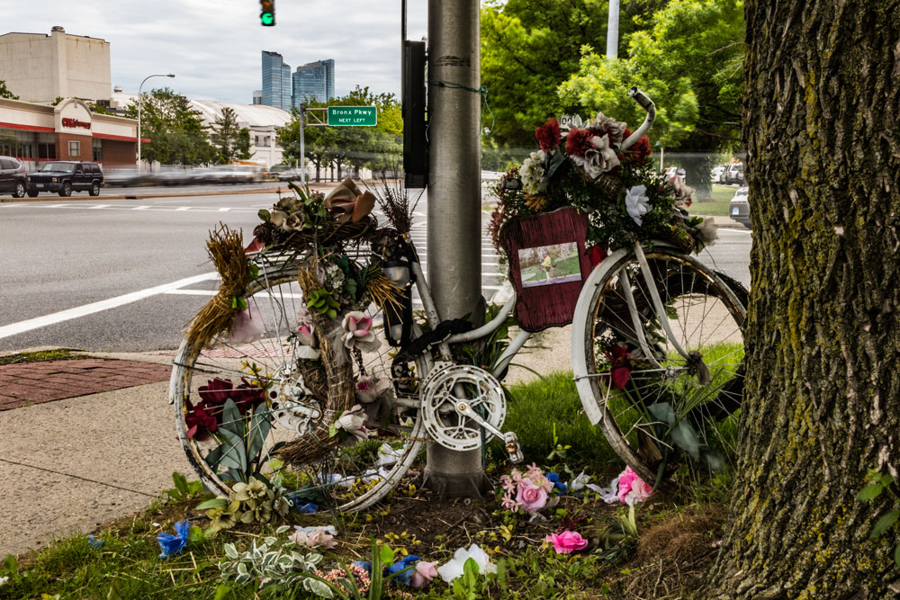 iC2dE8b3-Bicycle-Memorial-2-Photo-by-Alec-Carroll ||||||||