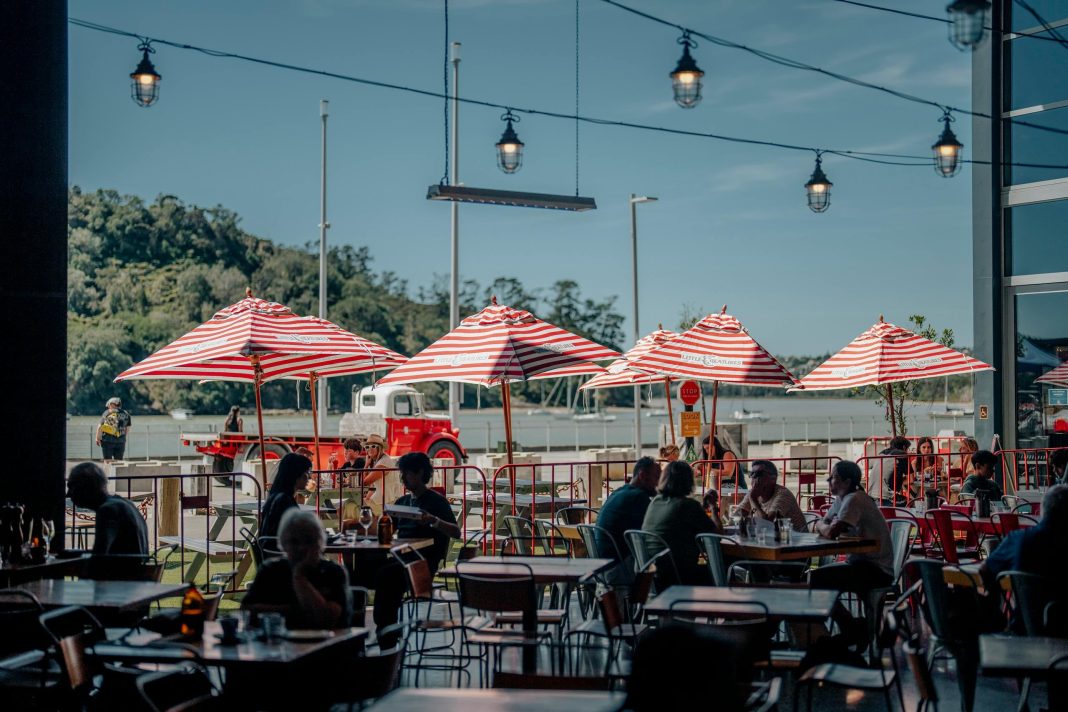 Waterside dining