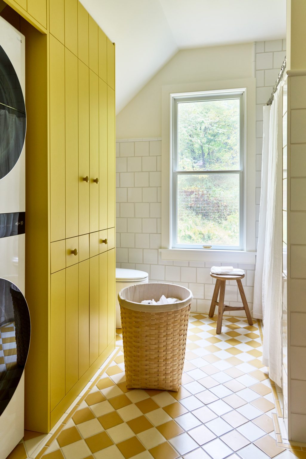 2 Laundry Room Designs From Westchester Area Designers