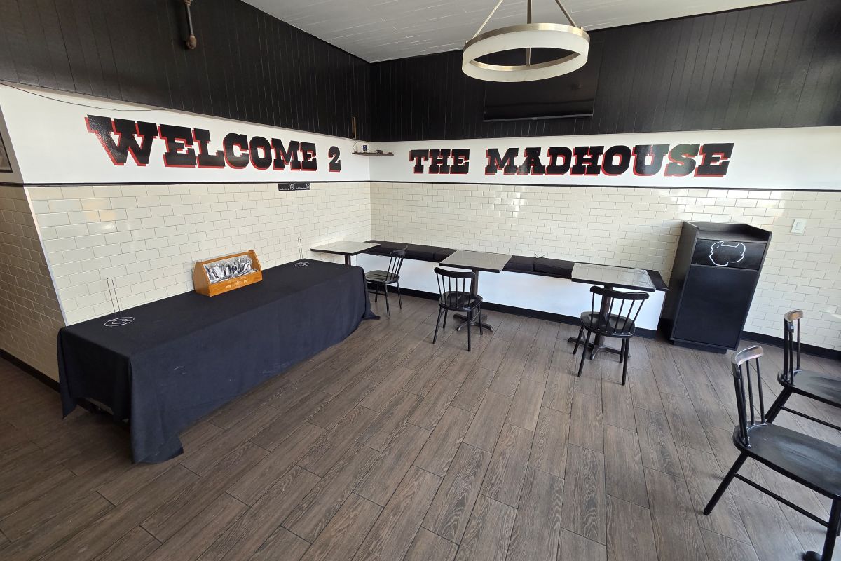 Madhouse BBQ Brings Smoky Flavors to Hartsdale